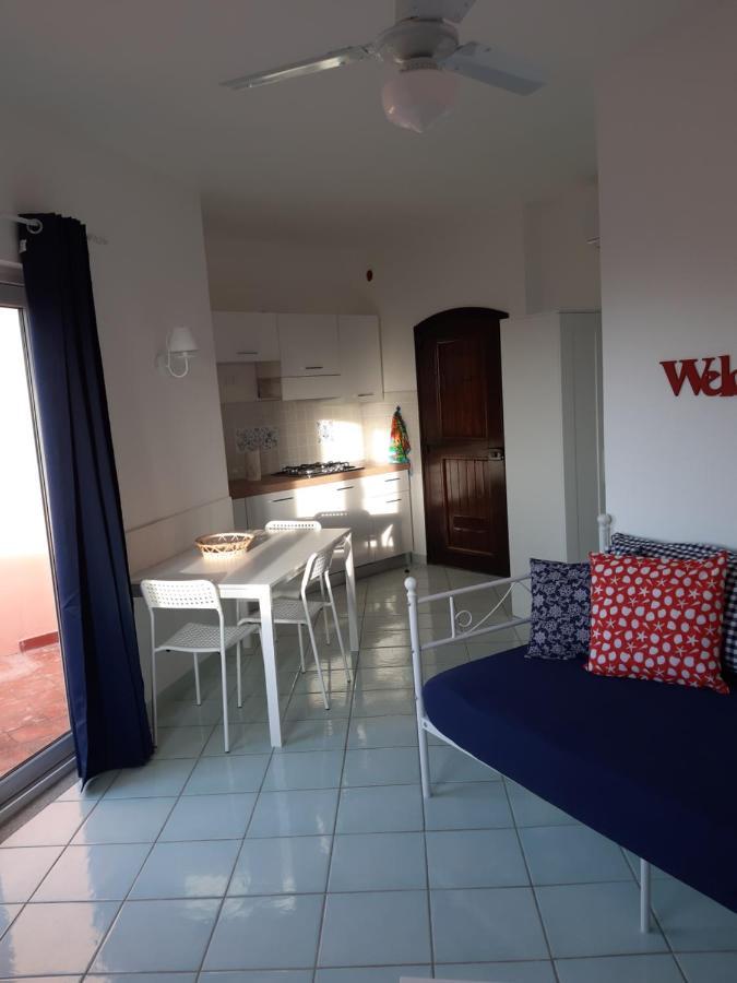 Calarossa Sardinia Apartments Isola Rossa Exteriör bild