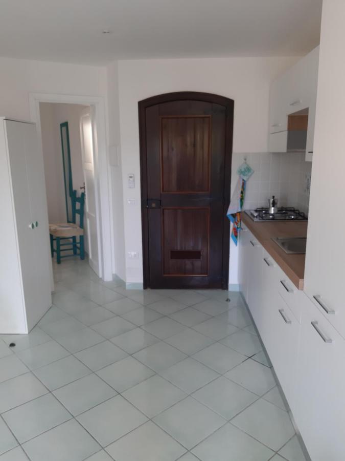 Calarossa Sardinia Apartments Isola Rossa Exteriör bild