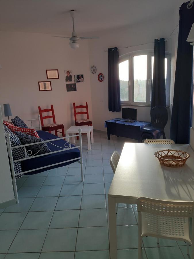 Calarossa Sardinia Apartments Isola Rossa Exteriör bild