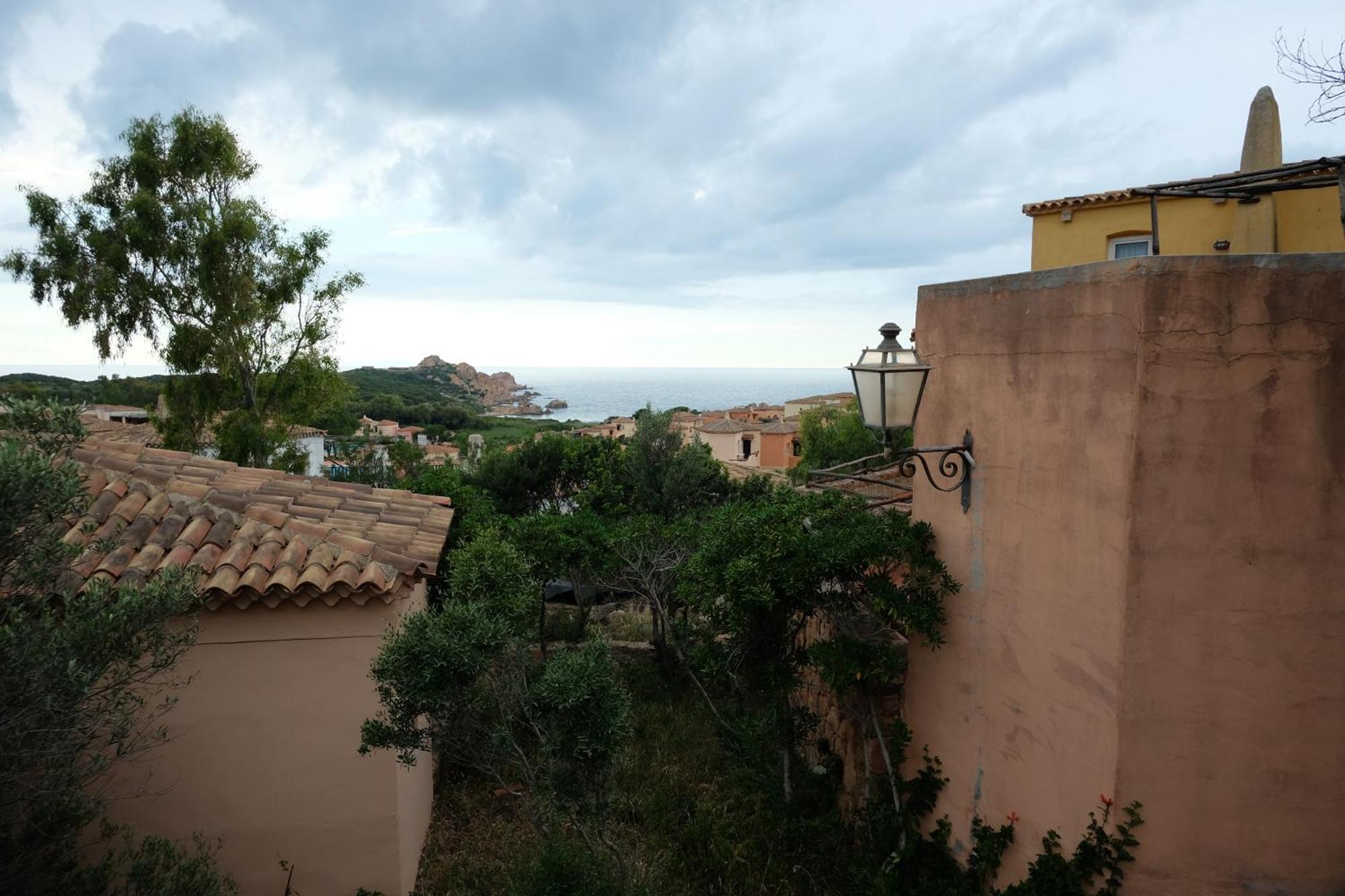 Calarossa Sardinia Apartments Isola Rossa Exteriör bild